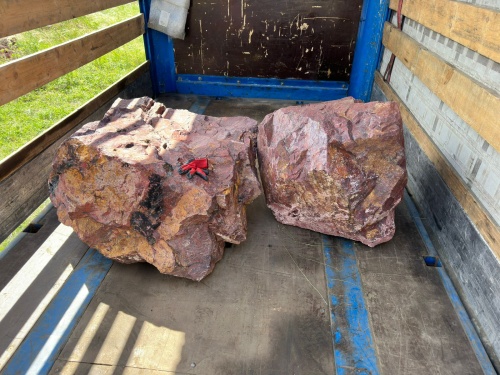 Ландшафтные глыбы красно-фиолетовые 200-1000 килограмм купить в Алтайском край