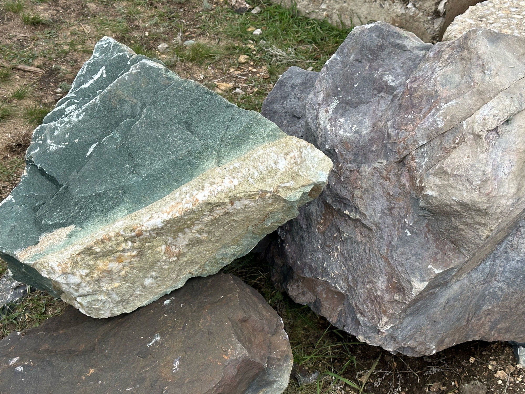 Камни для ландшафтного дизайна зелёные 10-60 килограмм купить в Алтайском край