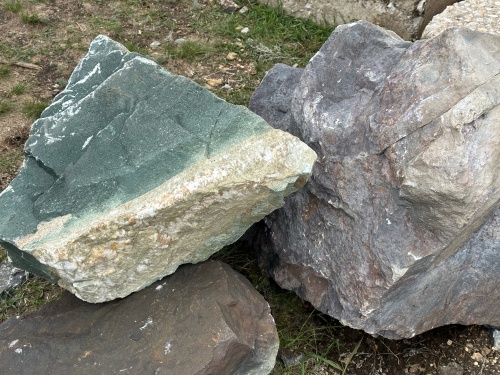 Камни для ландшафтного дизайна зелёные 10-60 килограмм купить в Алтайском край