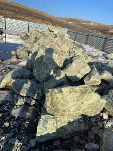 Камни для ландшафтного дизайна зелёные 10-60 килограмм купить в Алтайском край