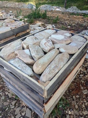 Златолит жёлтый, жёлто-зелёный глыбки и валуны для ланшафтного дизайна купить в Алтайском край