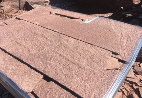 Плитняк лемезит бордовый для ступеней 20-25 мм купить в Алтайском край